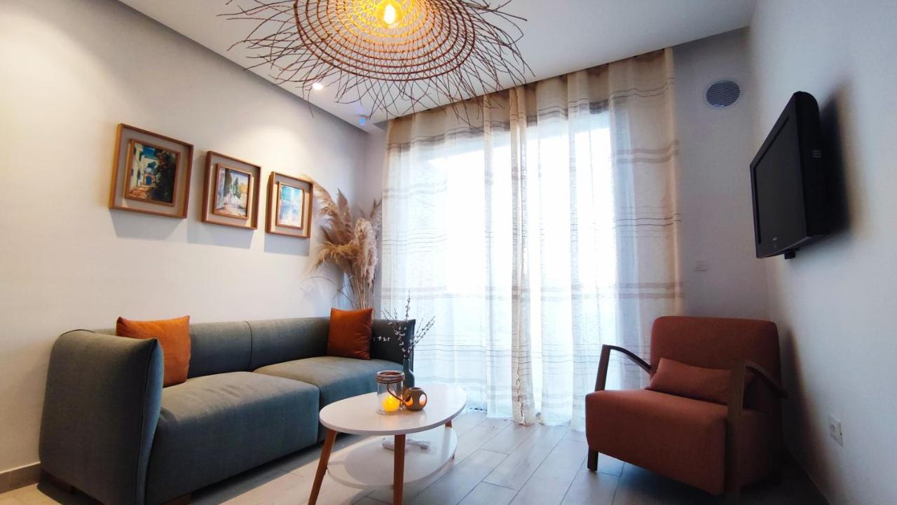 Ideal Jade De Luxe Apartment *